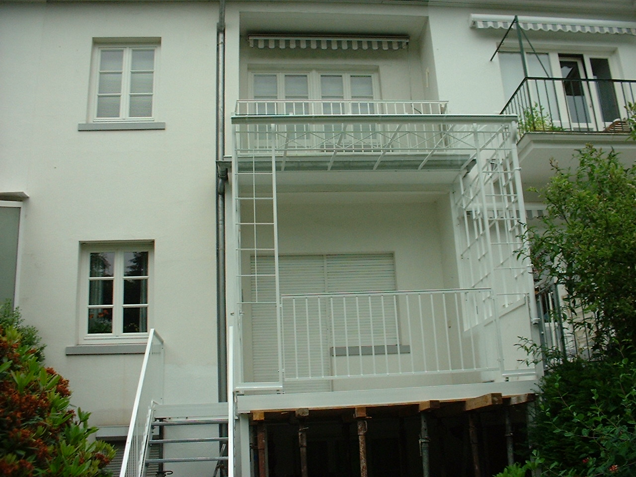 Menkens 002